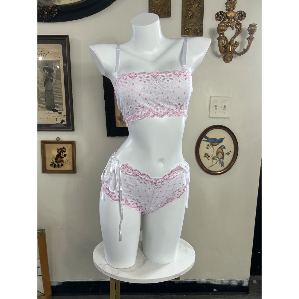 Vintage Penthouse by Coquette White Pink Lace Bra Panty Set 118N Large